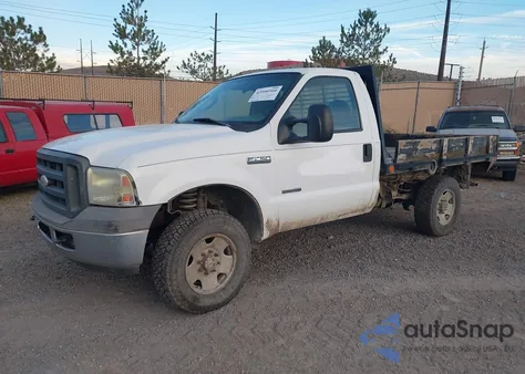 2005 Ford F-250 Xl/Xlt from USA, damaged, VIN 1FTSF21P15EB90268
